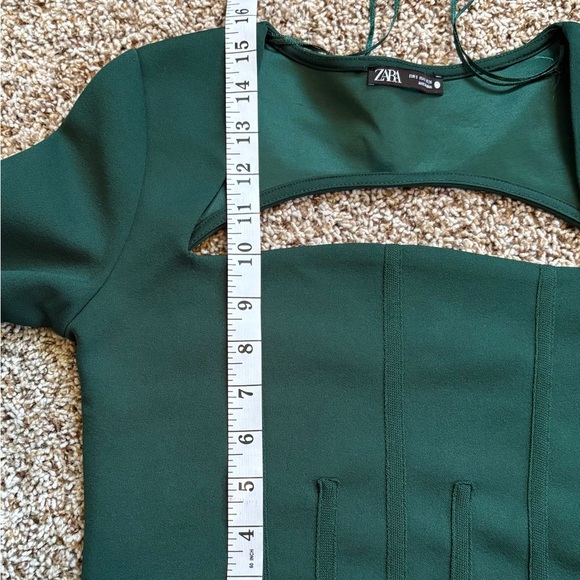 4/25$ ZARA Blouse Long Sleeve Crop with Cutout Size Small - Picture 5 of 8